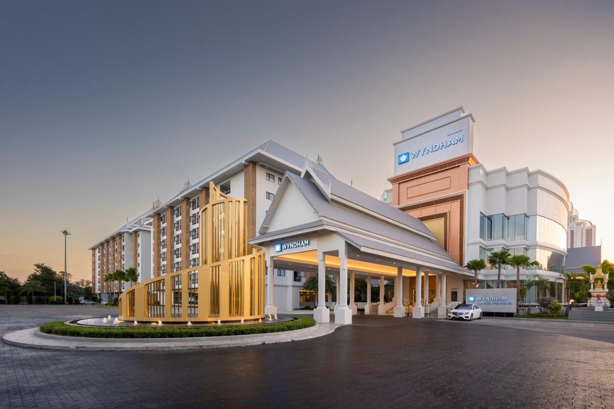 فندق Wyndham Jomtien Pattaya نا جومتين المظهر الخارجي الصورة